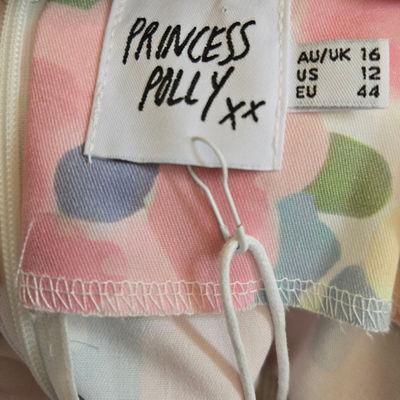 Princess Polly Be mine floral mini dress 12 - Picture 6 of 8